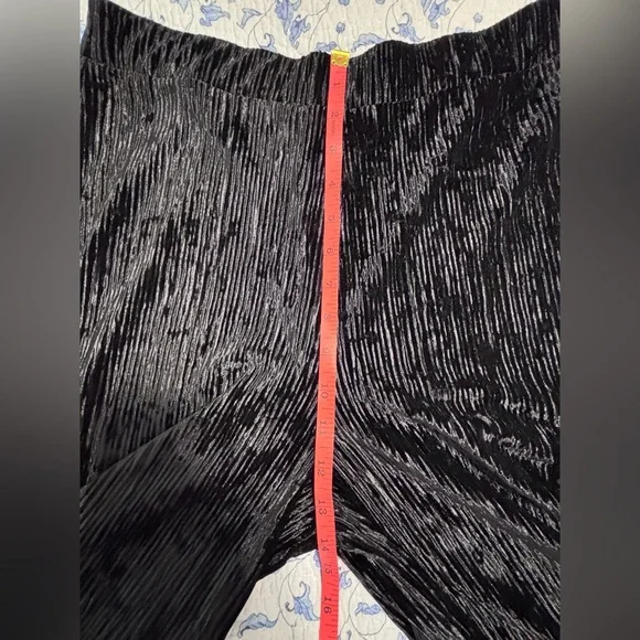 Banana Republic Medium Black crushed velvet ribbed wide leg trousers pants - Picture 5 of 8